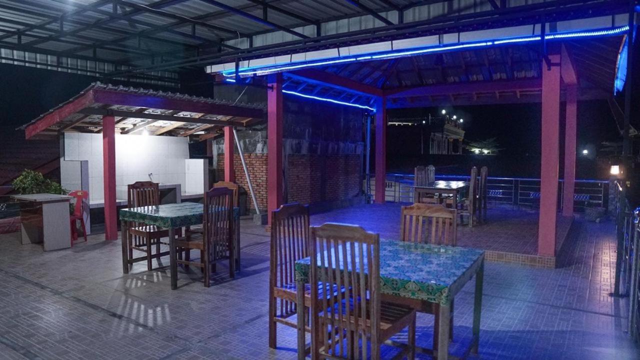 Judita Cottages Tuk Tuk Kültér fotó