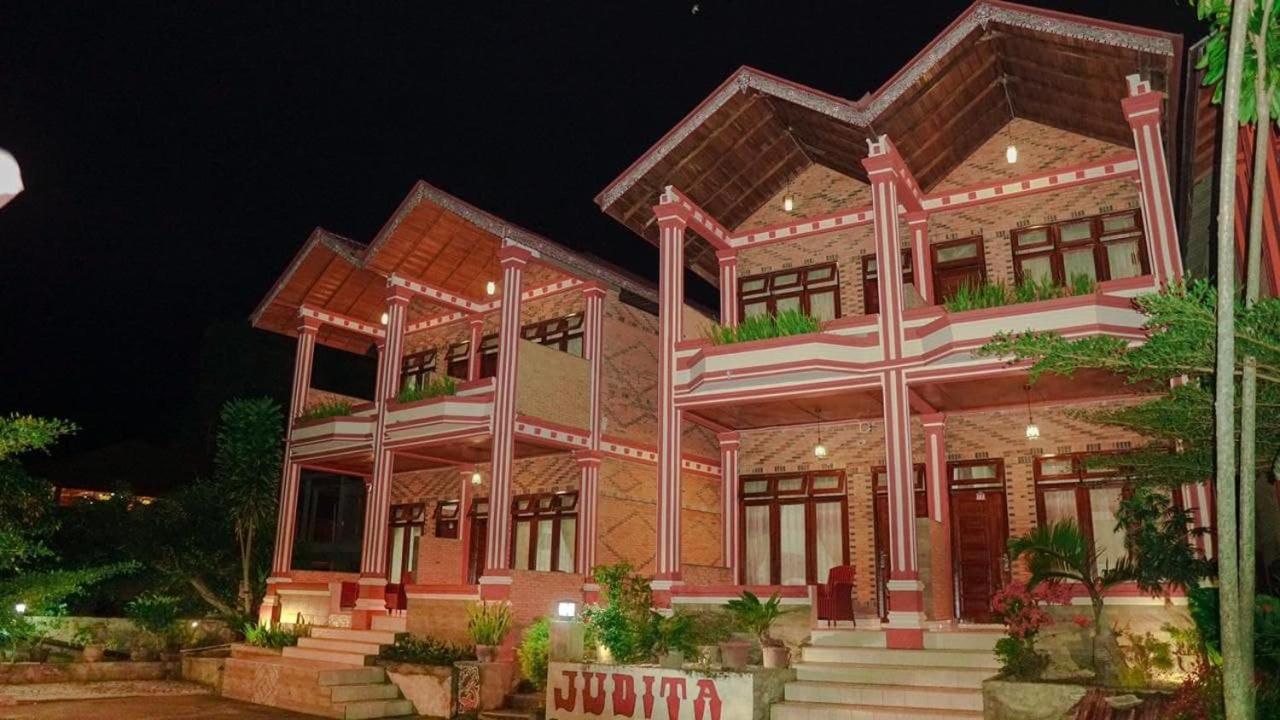 Judita Cottages Tuk Tuk Kültér fotó