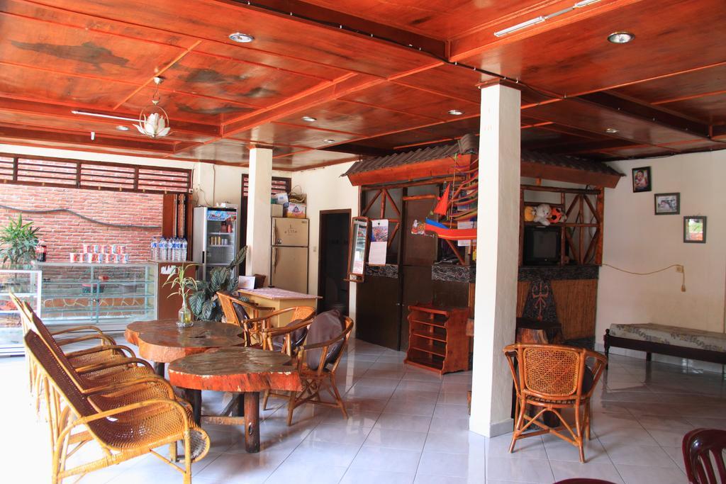 Judita Cottages Tuk Tuk Kültér fotó